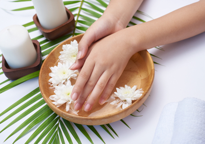Manicure & Hand Spa